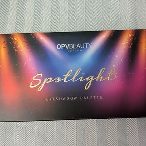 Spotlight Eyeshadow Palette